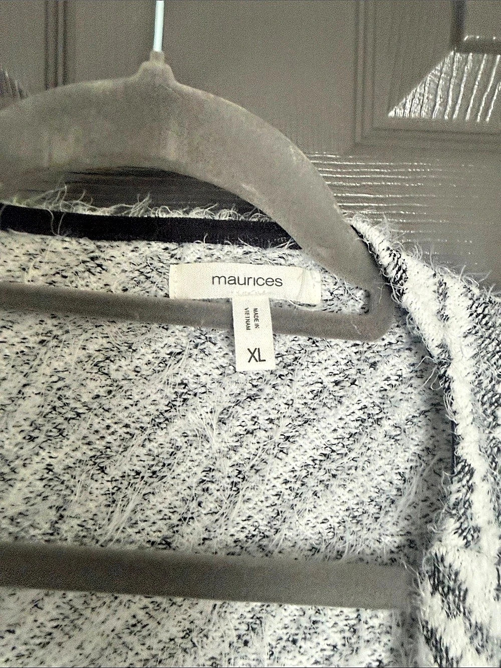 Maurices Animal Print Open Cardigan in White & Gray XL